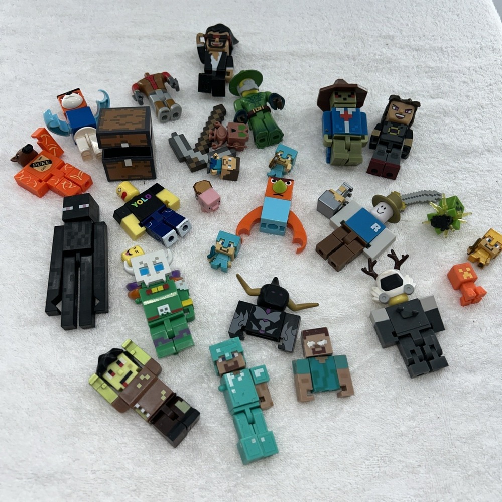 Minecraft Mixed Lot Figures Pieces, Assorted People Creature Toys